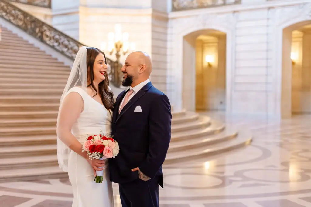 Valentines Day at San Francisco City Hall | Shannon Alyse Photography